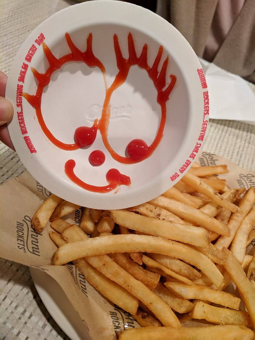 Johnny Rockets | restaurant | 134 Washington St, Hoboken, NJ 07030, USA | 2016592620 OR +1 201-659-2620