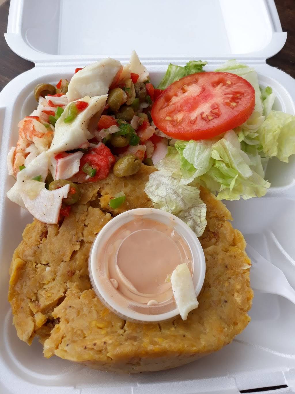 El Pilon Criollo | restaurant | 973 N Clinton Ave, Rochester, NY 14621, USA | 5853387930 OR +1 585-338-7930