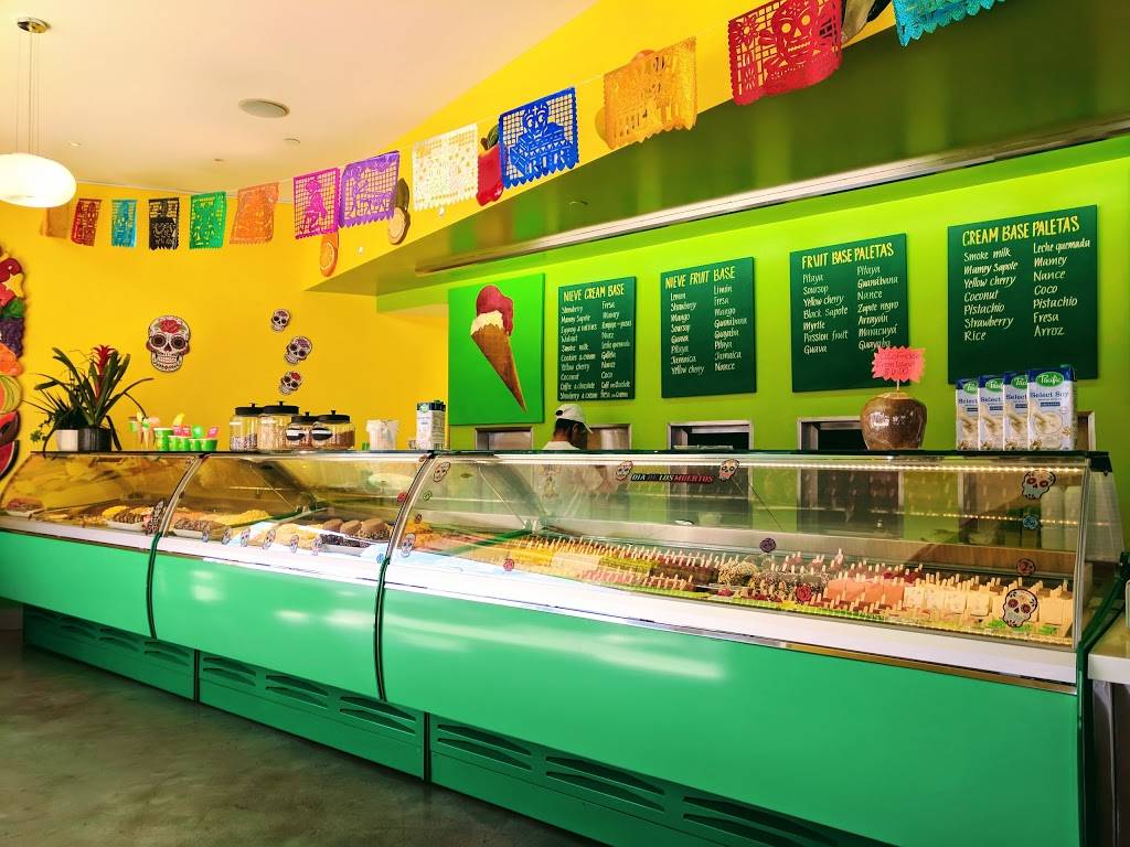 Mateos Ice Cream & Fruit Bars | restaurant | 11551 Santa Monica Blvd, Los Angeles, CA 90025, USA | 4244028038 OR +1 424-402-8038