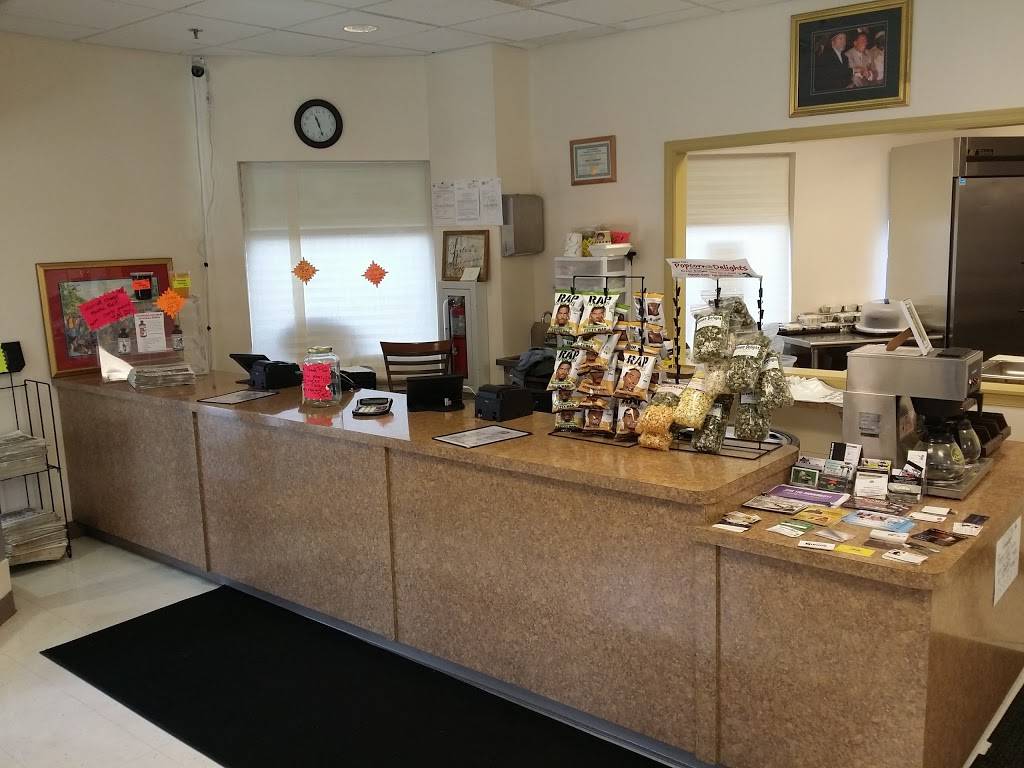 Sister Muhammads Kitchen | restaurant | 4441 Germantown Ave, Philadelphia, PA 19144, USA | 2156217258 OR +1 215-621-7258