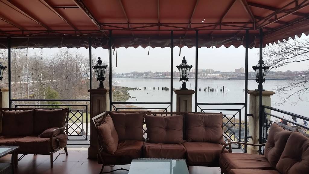 Angelinas | restaurant | 399 Ellis St, Staten Island, NY 10307, USA | 7182272900 OR +1 718-227-2900