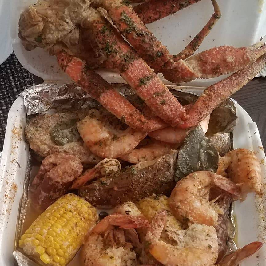 Seafood Lady | restaurant | Fern Valley Rd, Louisville, KY 40219, USA | 5029075251 OR +1 502-907-5251