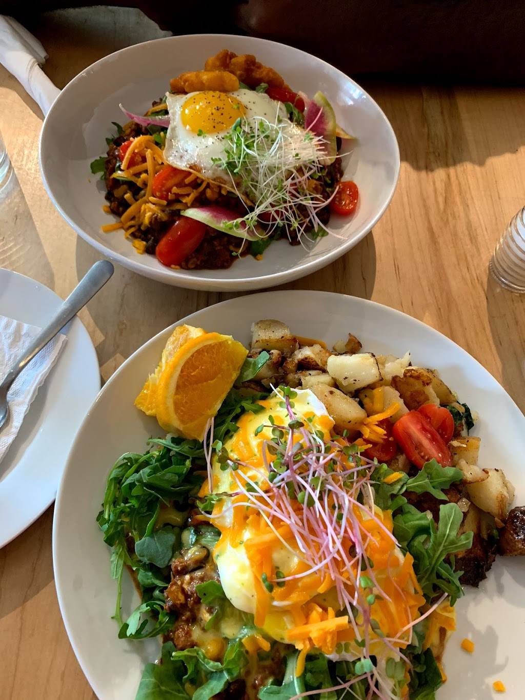 Two Dishes Cookshop | restaurant | 261 Charlotte St, Peterborough, ON K9J 2V4, Canada | 7057752650 OR +1 705-775-2650