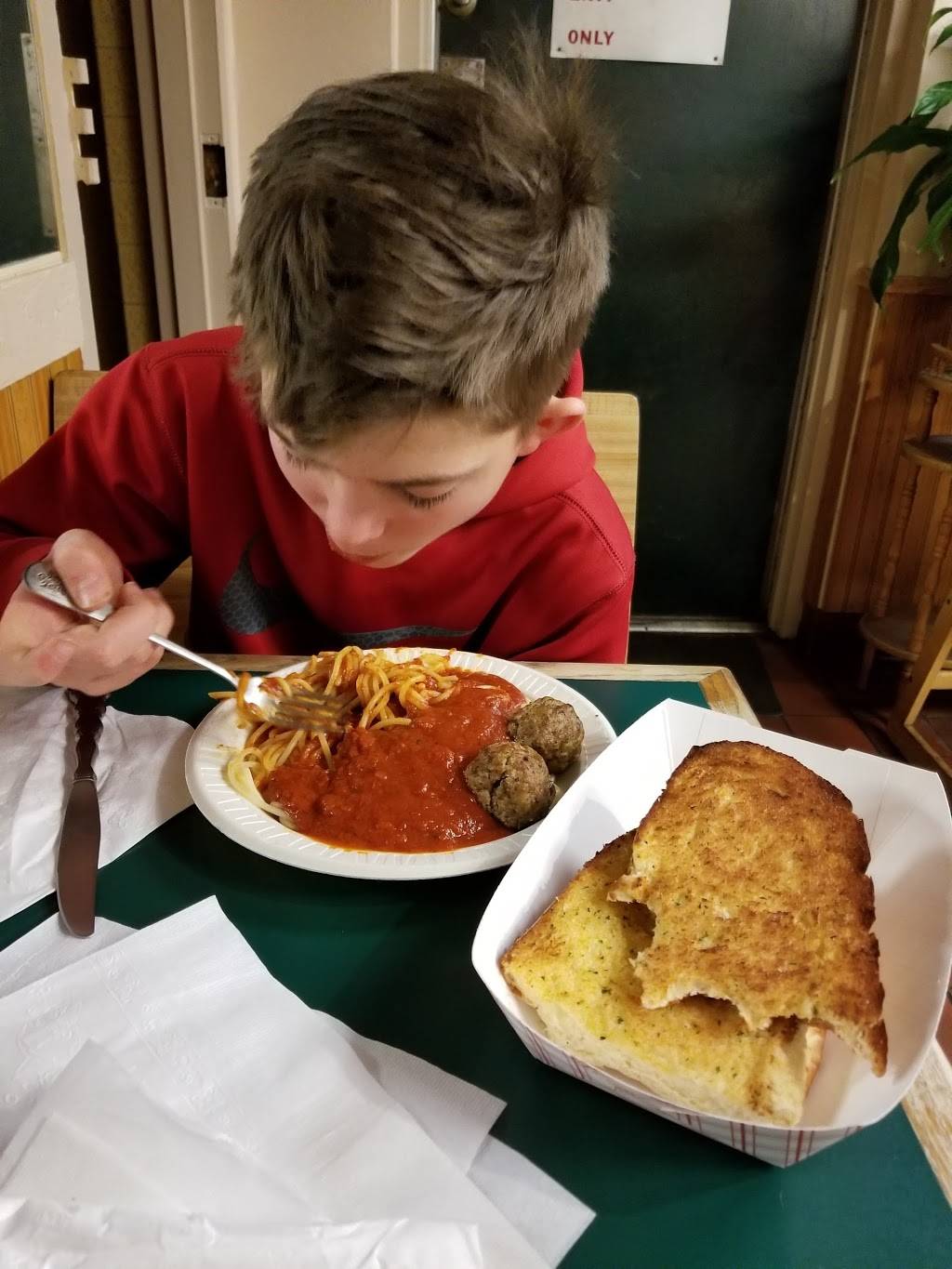 Original Spaghetti & Sub House | restaurant | 2446 Wabash Ave, Terre Haute, IN 47807, USA | 8122320729 OR +1 812-232-0729