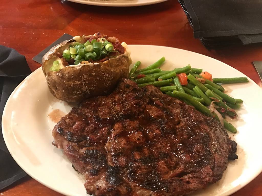 Tahoe Joes | restaurant | 485 Madonna Rd, San Luis Obispo, CA 93405, USA | 8055438383 OR +1 805-543-8383