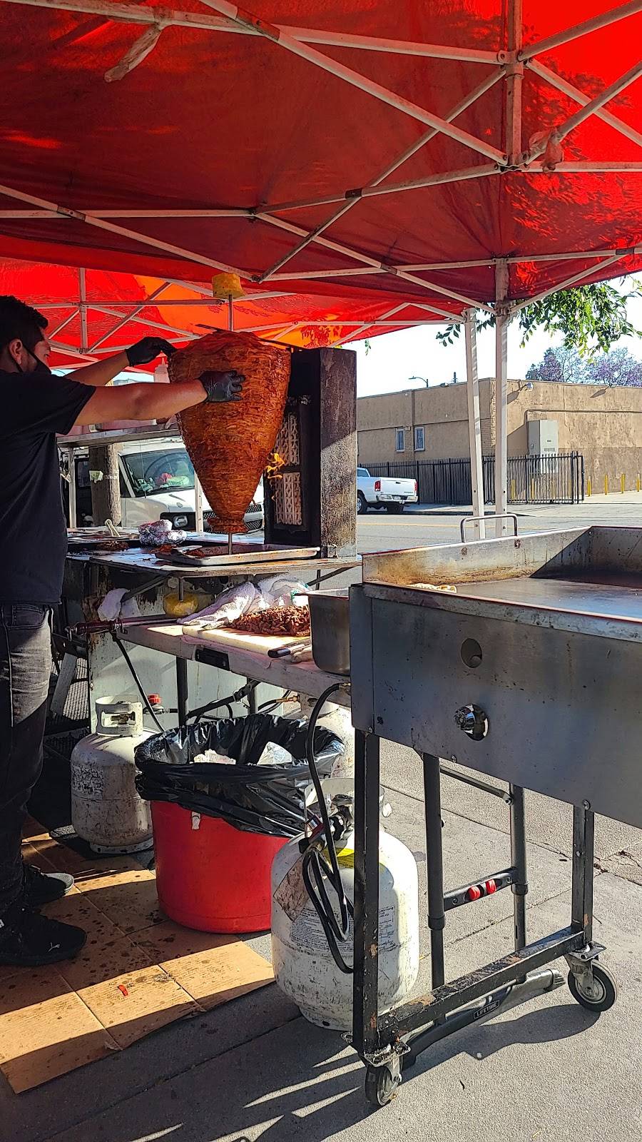 Tacos los palomos | restaurant | 52 y, S Main St, Los Angeles, CA 90001, USA | 3235436364 OR +1 323-543-6364