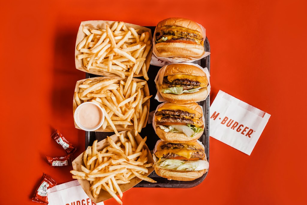 M Burger | restaurant | 835 N Michigan Ave, Chicago, IL 60611, USA | 3128671549 OR +1 312-867-1549