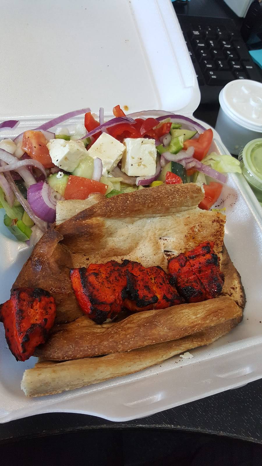 Food Corner Kabob House | restaurant | 14220 Centreville Square, Centreville, VA 20121, USA | 7035437166 OR +1 703-543-7166