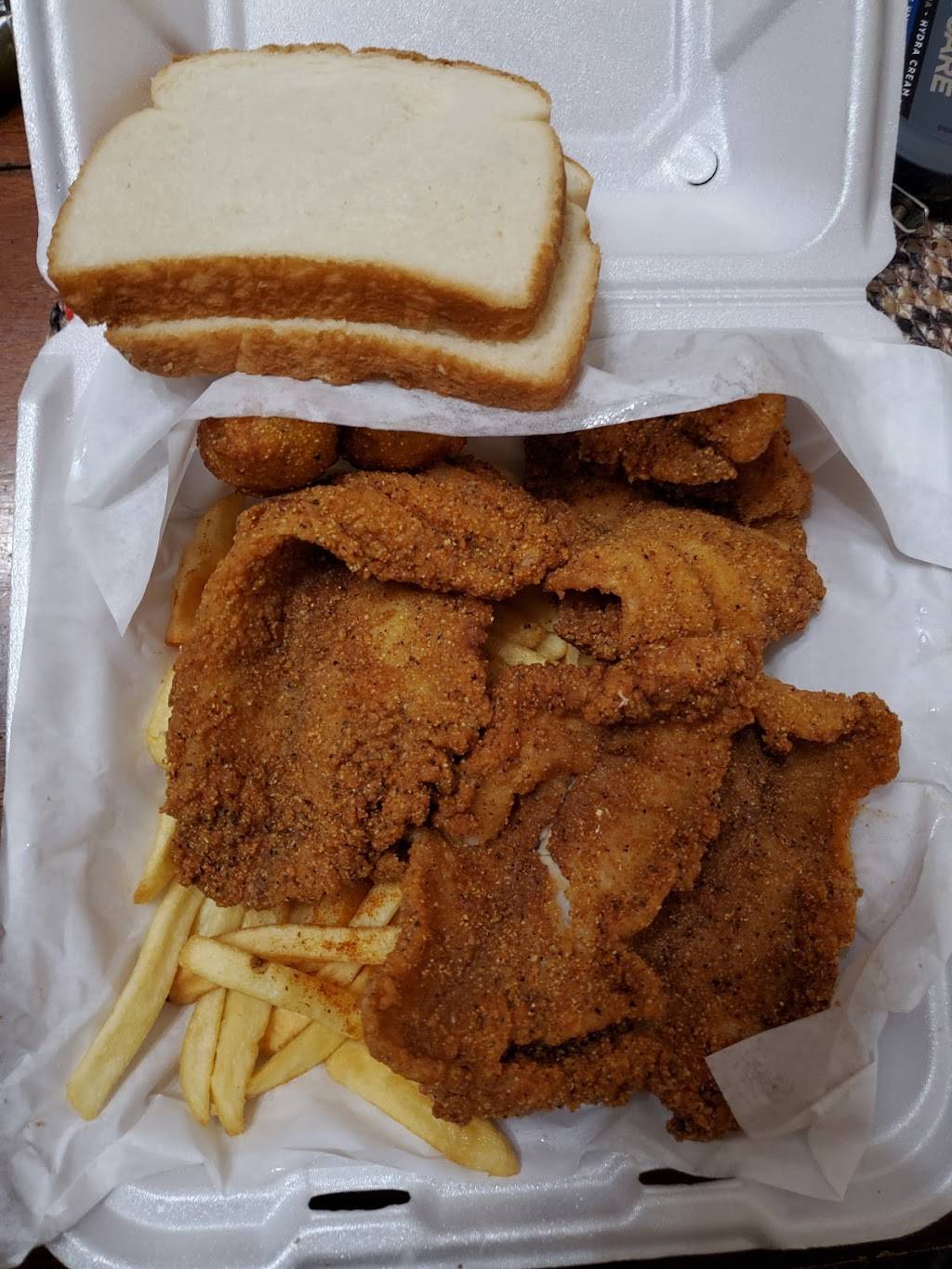 Catfish & More | restaurant | 3800 S Lancaster Rd, Dallas, TX 75216, USA | 9727739888 OR +1 972-773-9888