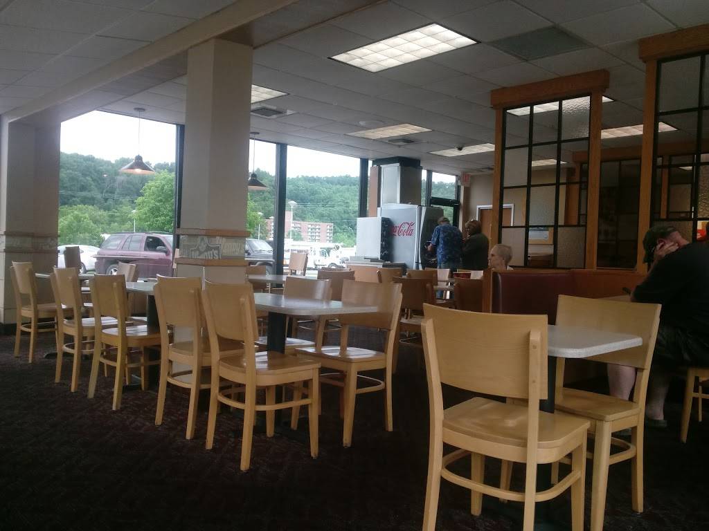 Wendys | restaurant | 673 Us Highway 33 East, Weston, WV 26452, USA | 3042694187 OR +1 304-269-4187