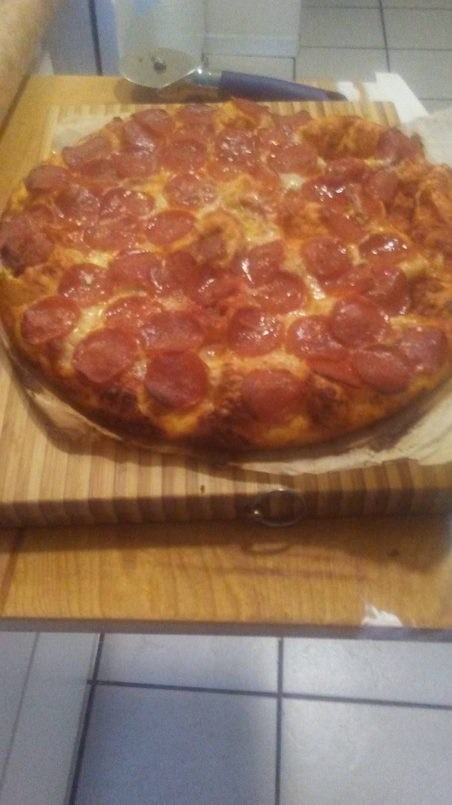 Romeos Pizza & Subs | restaurant | 3120 E Tulare Ave # 105, Fresno, CA 93702, USA | 5594851200 OR +1 559-485-1200