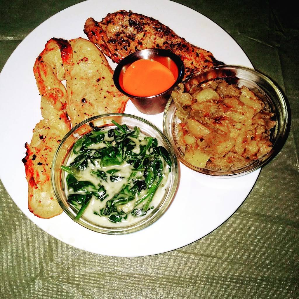 Lilahs Sports Bar Grill & Banquets | restaurant | 14908 Chicago Rd, Dolton, IL 60419, USA | 7084141088 OR +1 708-414-1088