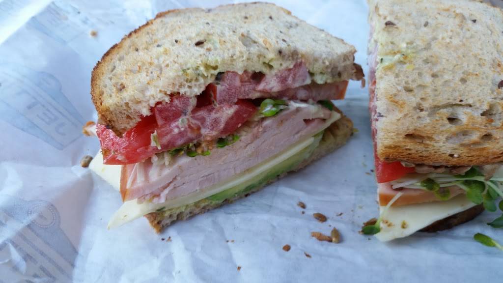 Jetties | meal takeaway | 1609 Foxhall Rd NW, Washington, DC 20007, USA | 2023809298 OR +1 202-380-9298