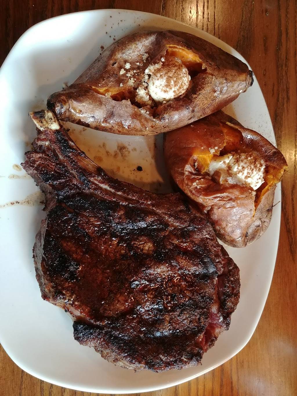 Outback Steakhouse | restaurant | 7211 Lake Andrew Dr, Melbourne, FL 32940, USA | 3212428115 OR +1 321-242-8115