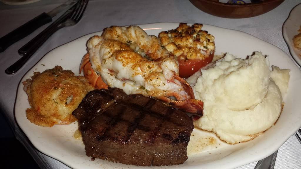 Old Dock Inn | restaurant | 798 Old Dock Rd, Kings Park, NY 11754, USA | 6312694118 OR +1 631-269-4118