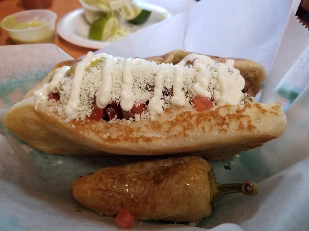 Cenaduria Lupita | restaurant | 3141-3199 E Aire Libre Ave, Phoenix, AZ 85032, USA | 6024947777 OR +1 602-494-7777