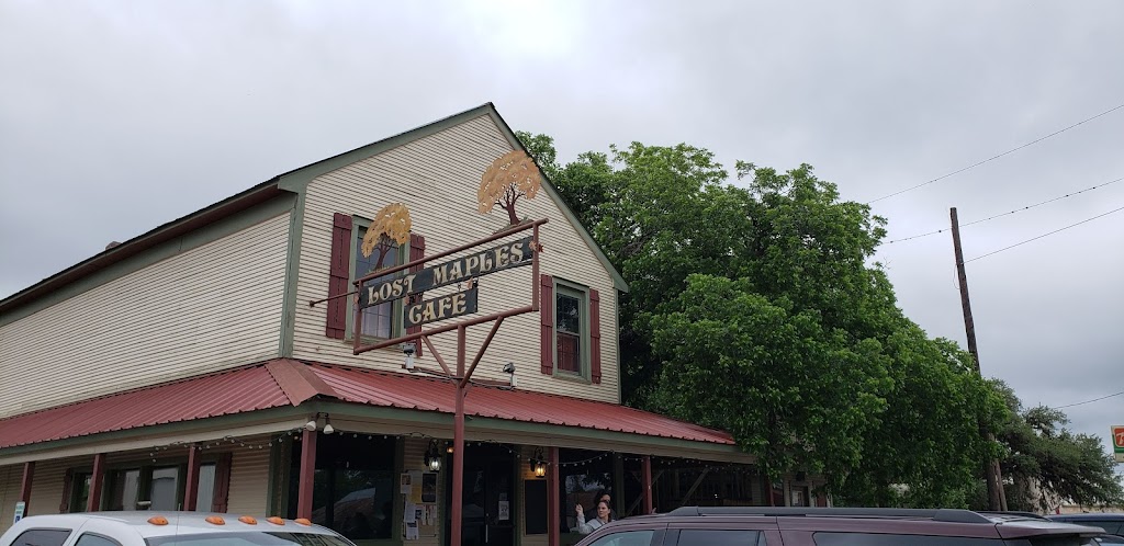 Lost Maples Cafe | restaurant | 384 Main St, Utopia, TX 78884, USA | 8309662221 OR +1 830-966-2221