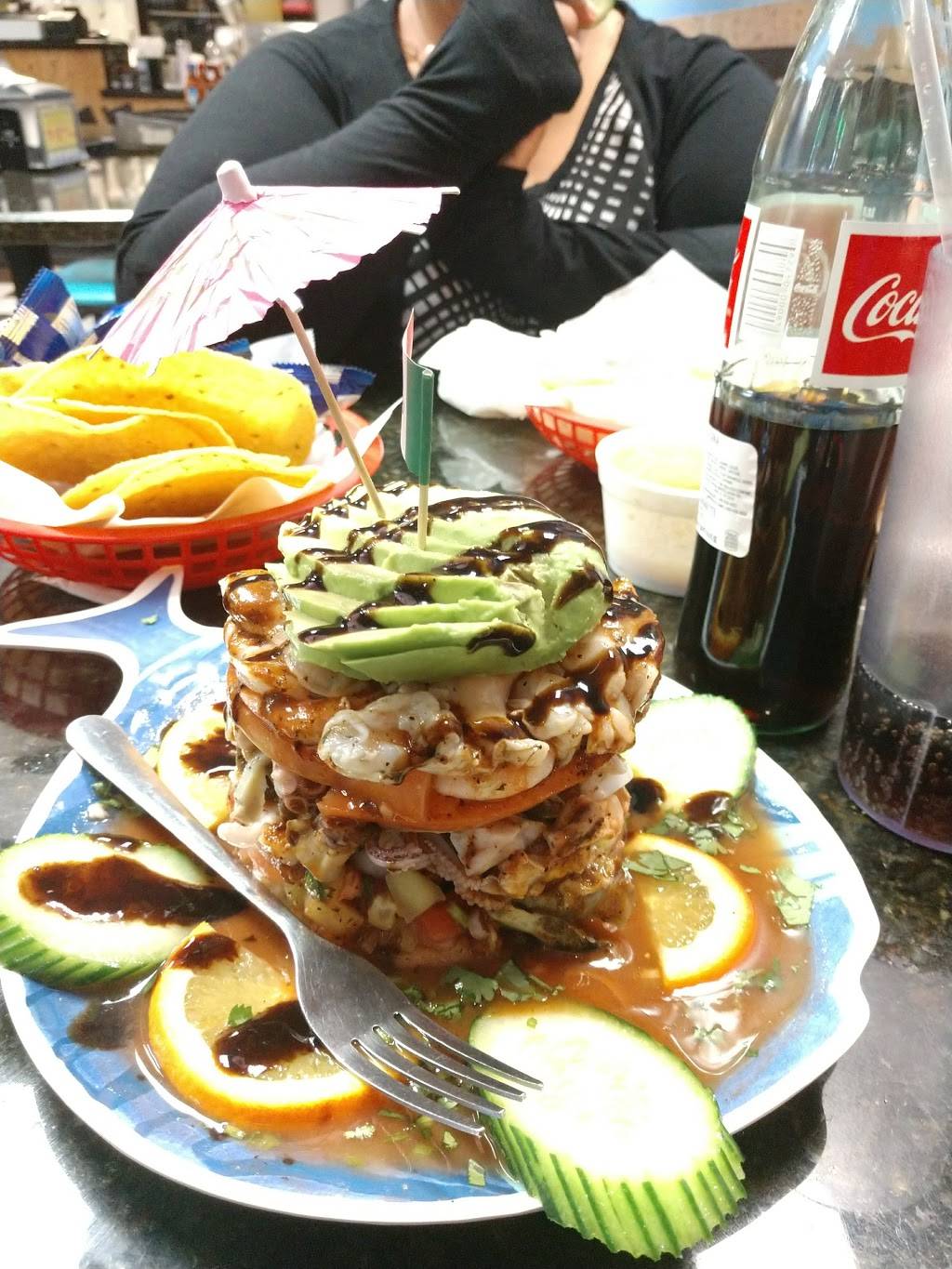 Mariscos Camaron Pelao | restaurant | 350 N Dysart Rd #201, Goodyear, AZ 85338, USA | 6239258200 OR +1 623-925-8200