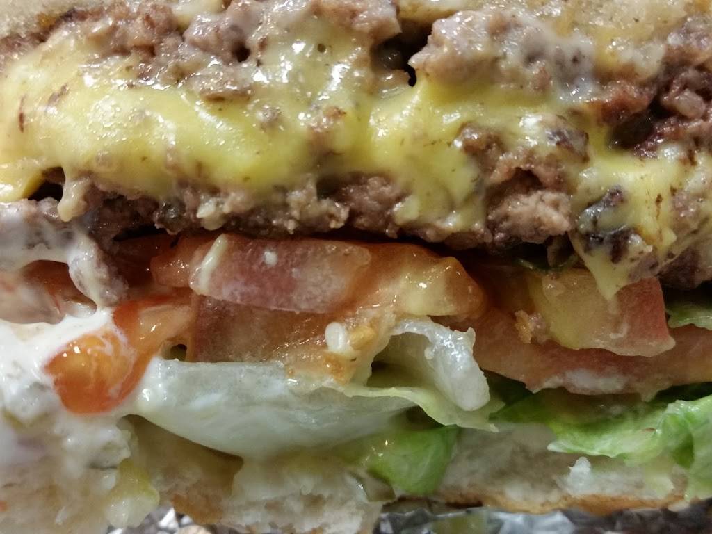 Five Guys | meal takeaway | 2300 Hennepin Ave S, Minneapolis, MN 55405, USA | 6122249161 OR +1 612-224-9161