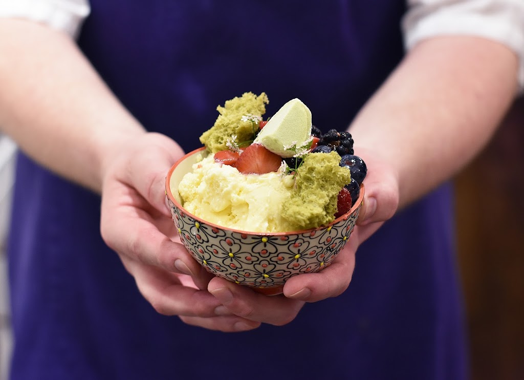 Revue | restaurant | 101 Red River St, Austin, TX 78701, USA | 5125244813 OR +1 512-524-4813