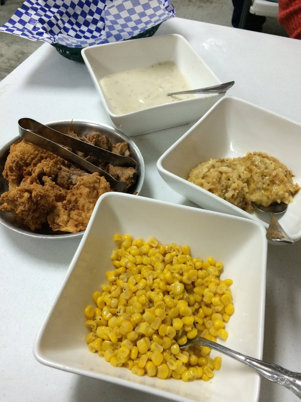 P & J Family Restaurant LLC | restaurant | 100 Locust St, De Kalb, MO 64440, USA | 8166853080 OR +1 816-685-3080