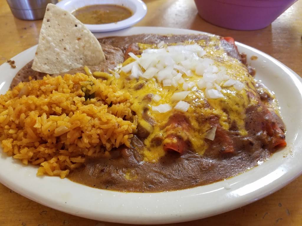 Marys Snack Bar & Cafe | restaurant | 2709 W Southcross Blvd, San Antonio, TX 78211, USA | 2109212575 OR +1 210-921-2575