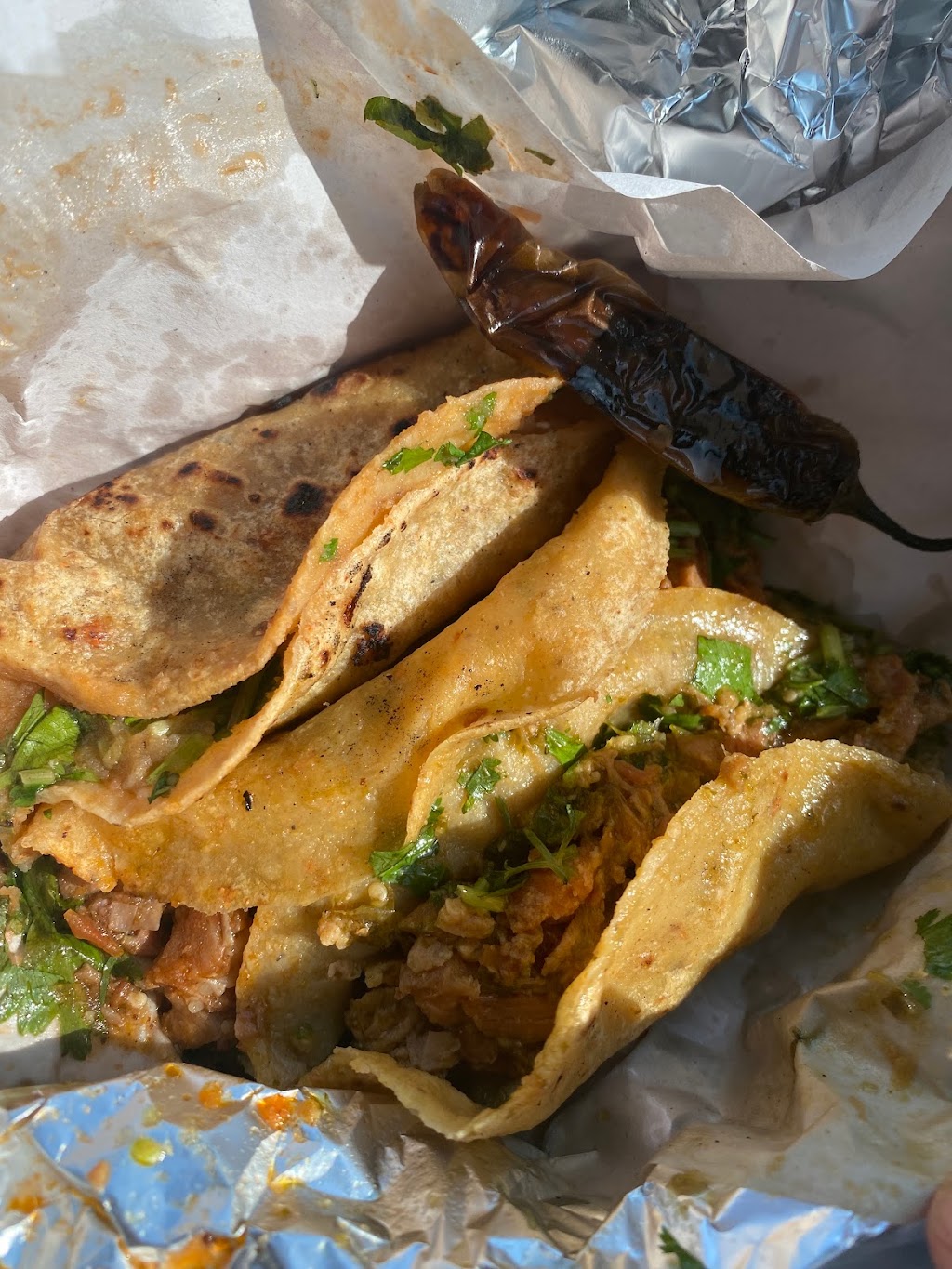 Tacos Puente Viejo, Brownsville | restaurant | 2235 Central Blvd, Brownsville, TX 78520, USA | 9568012021 OR +1 956-801-2021