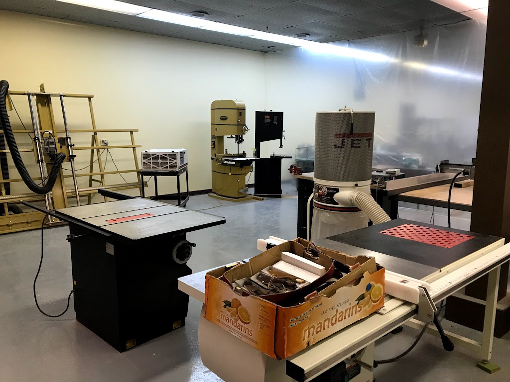 Iron Range Makerspace LLC | restaurant | 704 W 41st St, Hibbing, MN 55746, USA | 2189661192 OR +1 218-966-1192