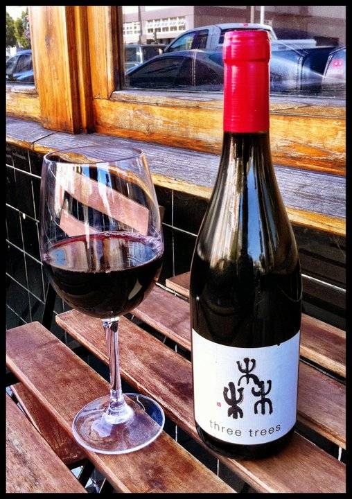 Yield Wine Bar | restaurant | 2490 3rd St, San Francisco, CA 94107, USA | 4154018984 OR +1 415-401-8984