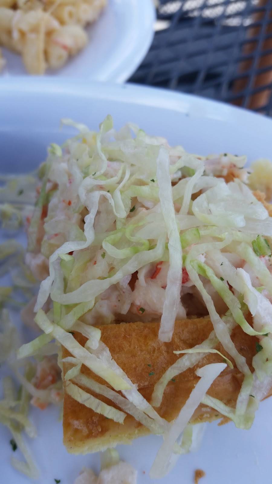 Bayview | restaurant | 25 Van Brunt Rd, Far Rockaway, NY 11693, USA | 7189452525 OR +1 718-945-2525