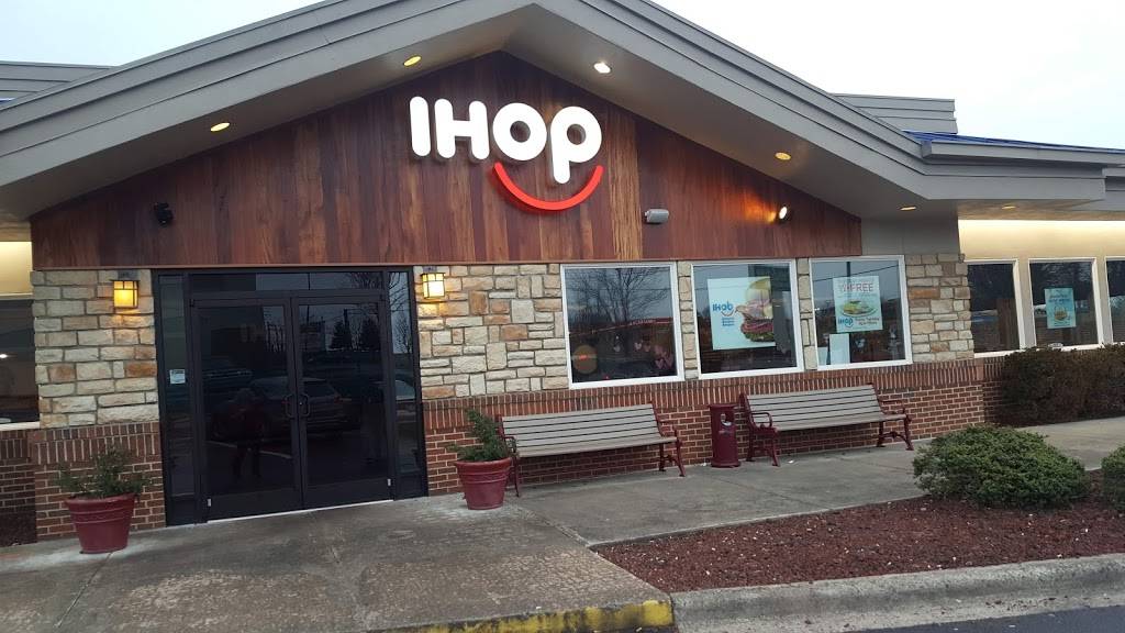 IHOP | restaurant | 2415 US Hwy 70 SE, Hickory, NC 28602, USA | 8282610150 OR +1 828-261-0150
