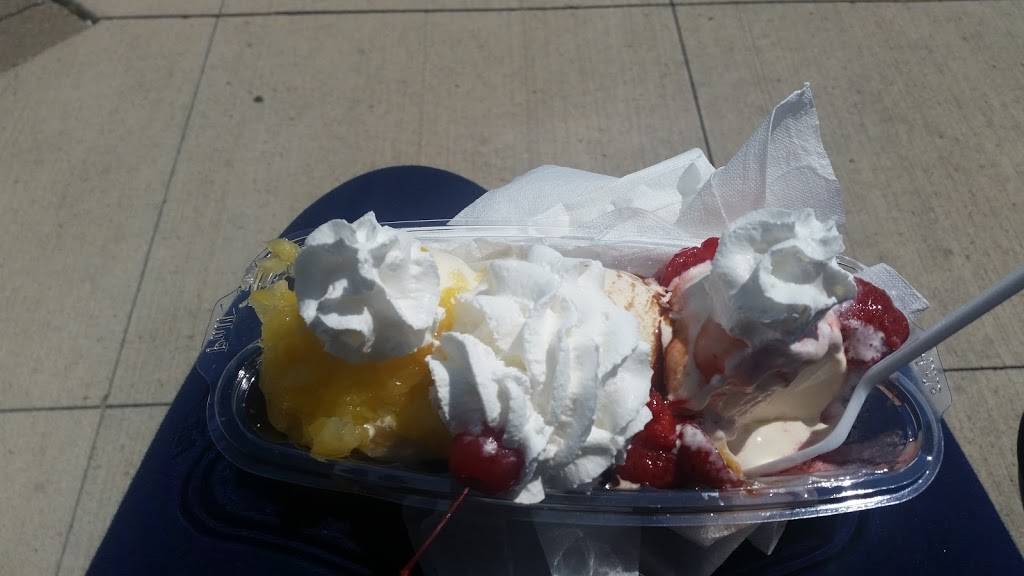 Whits Frozen Custard | restaurant | 3339 N High St, Columbus, OH 43202, USA | 6147548062 OR +1 614-754-8062