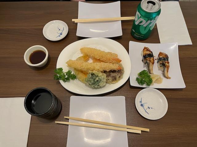 Yas Sushi and Ramen | restaurant | 800 Brockton Ave suite 5, Abington, MA 02351, USA | 7819850000 OR +1 781-985-0000