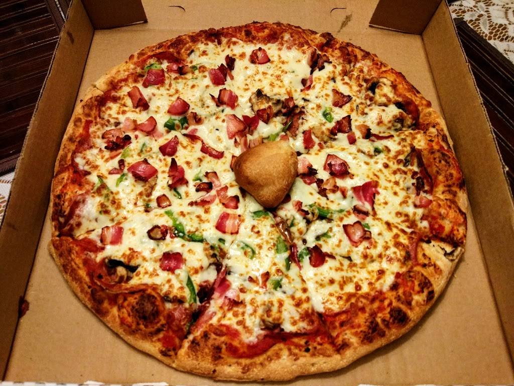 Luna Pizzeria Restaurant | restaurant | 365 Stewart Blvd, Brockville, ON K6V 4W9, Canada | 6133428333 OR +1 613-342-8333