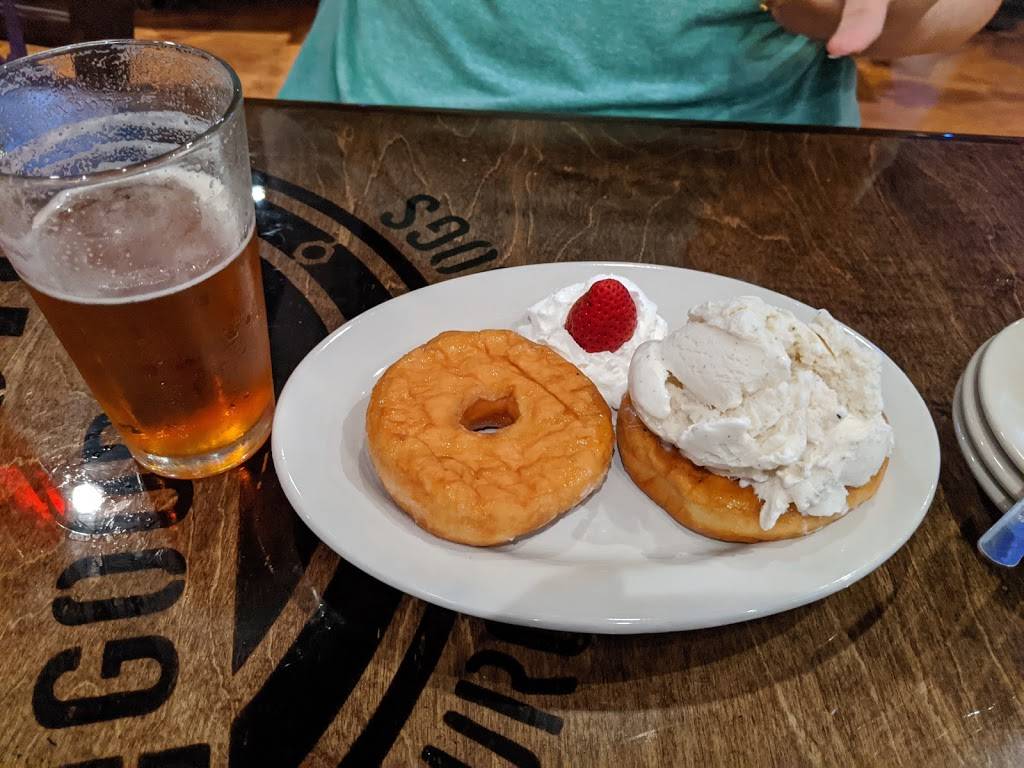 Brooks Burgers | restaurant | 2220 Logan Blvd N Suite 805, Naples, FL 34119, USA | 2394516397 OR +1 239-451-6397