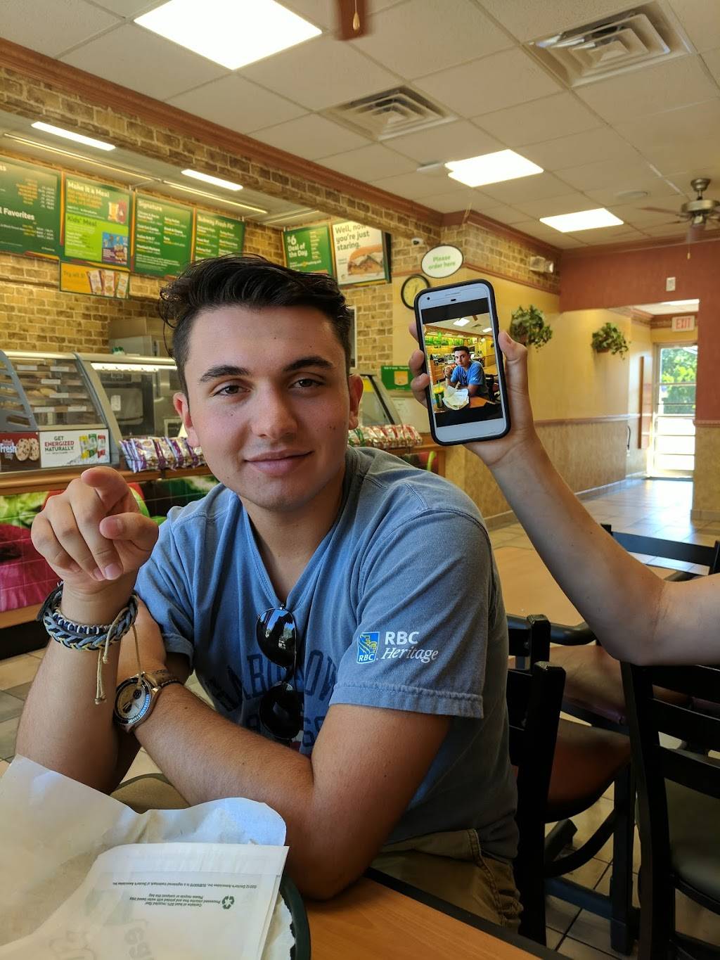 Subway | restaurant | 1217 NY-25A, Smithtown, NY 11787, USA | 6316568383 OR +1 631-656-8383