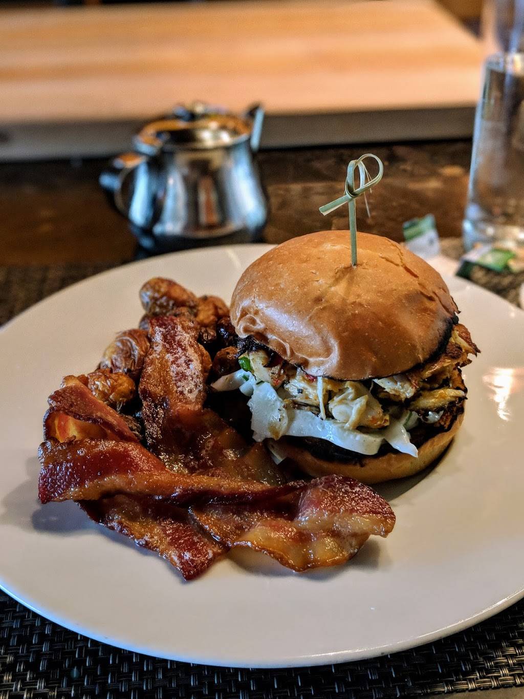 Provenance | restaurant | 11150 East Blvd, Cleveland, OH 44106, USA | 2167072600 OR +1 216-707-2600