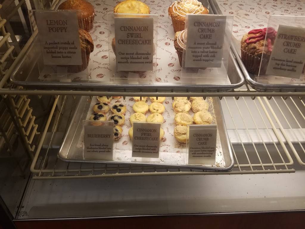 Big Apple Bagels | bakery | 1961 Wisconsin Ave, Grafton, WI 53024, USA | 2623769920 OR +1 262-376-9920