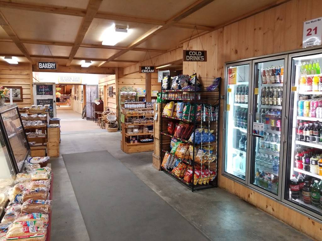 Outlook Farm Barn & Eatery | restaurant | 136 Main Rd, Westhampton, MA 01027, USA | 4135299388 OR +1 413-529-9388