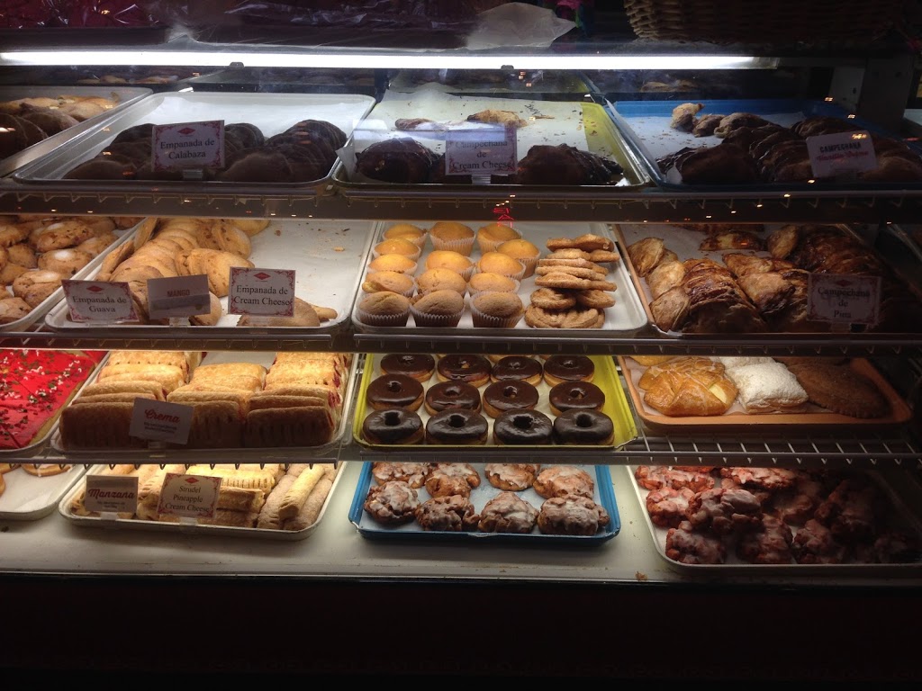 Mariachi Bar | restaurant | 218 Produce Row, San Antonio, TX 78207, USA | 2102251262 OR +1 210-225-1262