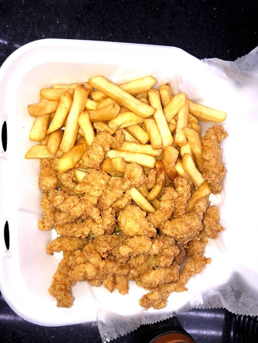 U Save Fish and Chicken | restaurant | 6900 NW 7th Ave, Miami, FL 33150, USA | 3058359873 OR +1 305-835-9873