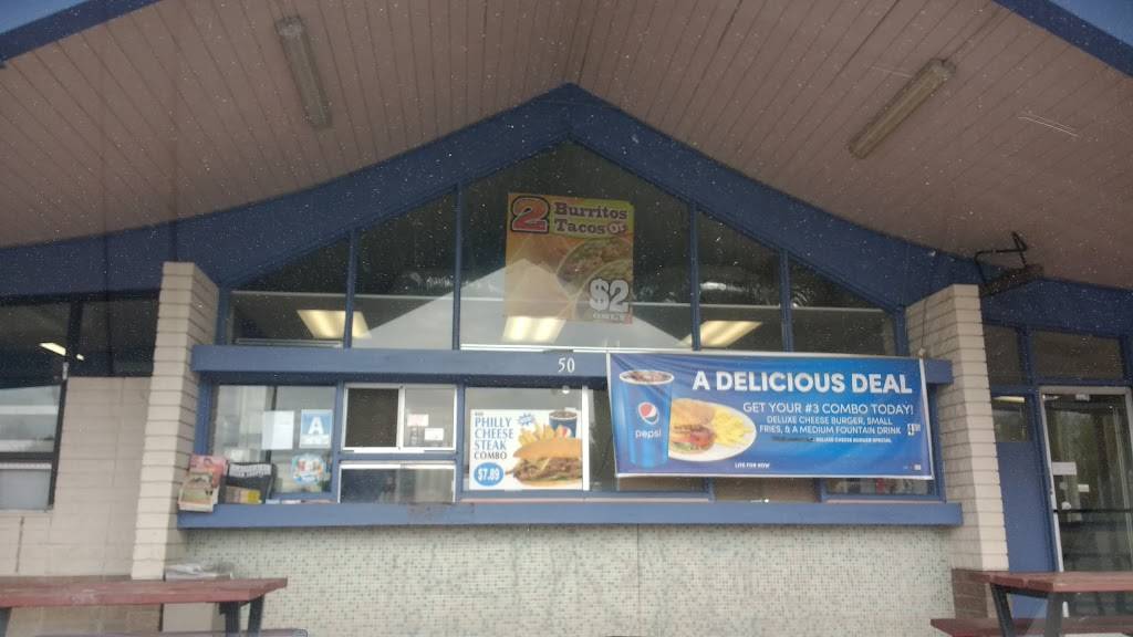 Sno-White Drive In | restaurant | 50 W Sherwood Ave, McFarland, CA 93250, USA | 6617923123 OR +1 661-792-3123