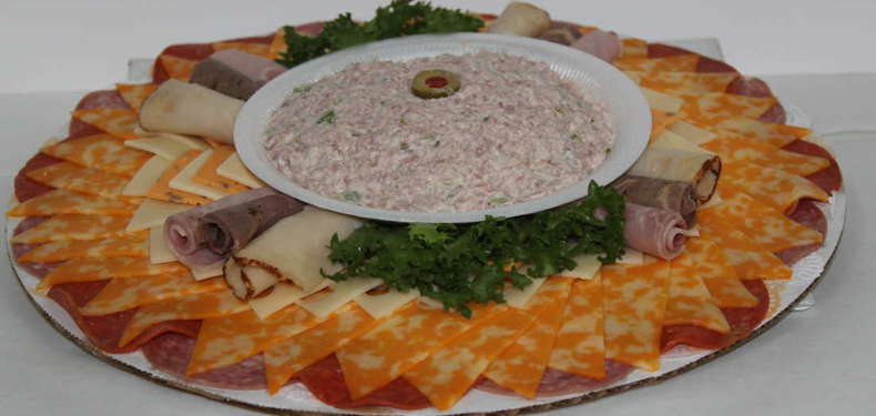 Lee’s Deli | restaurant | 2615 Washington Ave, Racine, WI 53405, USA | 2626342373 OR +1 262-634-2373