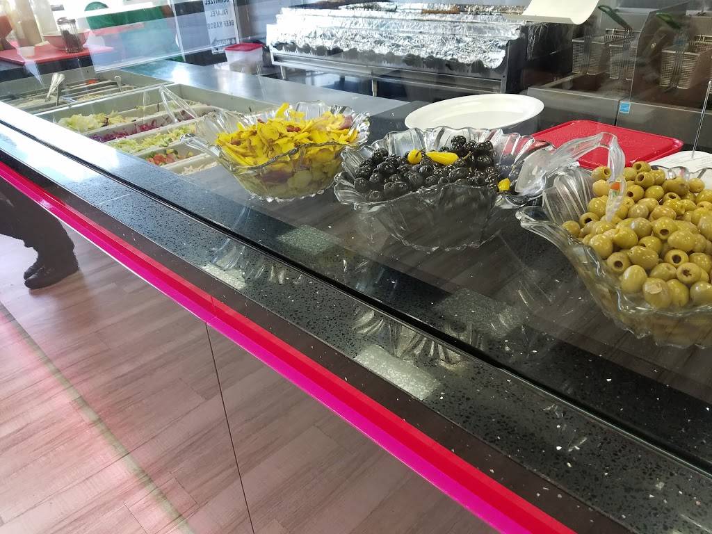 The Grill Spot | restaurant | 3904, 17334 Ventura Blvd, Encino, CA 91316, USA | 8189452626 OR +1 818-945-2626