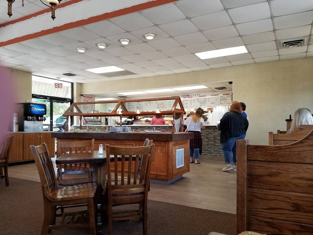 Connies Fried Chicken | restaurant | 821 S Gloster St, Tupelo, MS 38801, USA | 6628427260 OR +1 662-842-7260