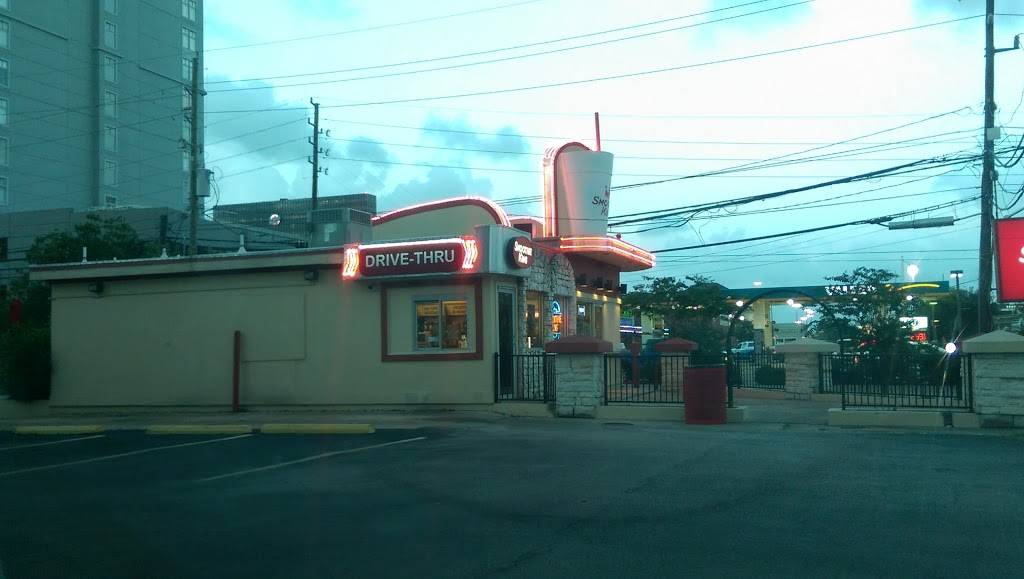 Smoothie King | restaurant | 5300 Richmond Ave, Houston, TX 77056, USA | 7136265464 OR +1 713-626-5464