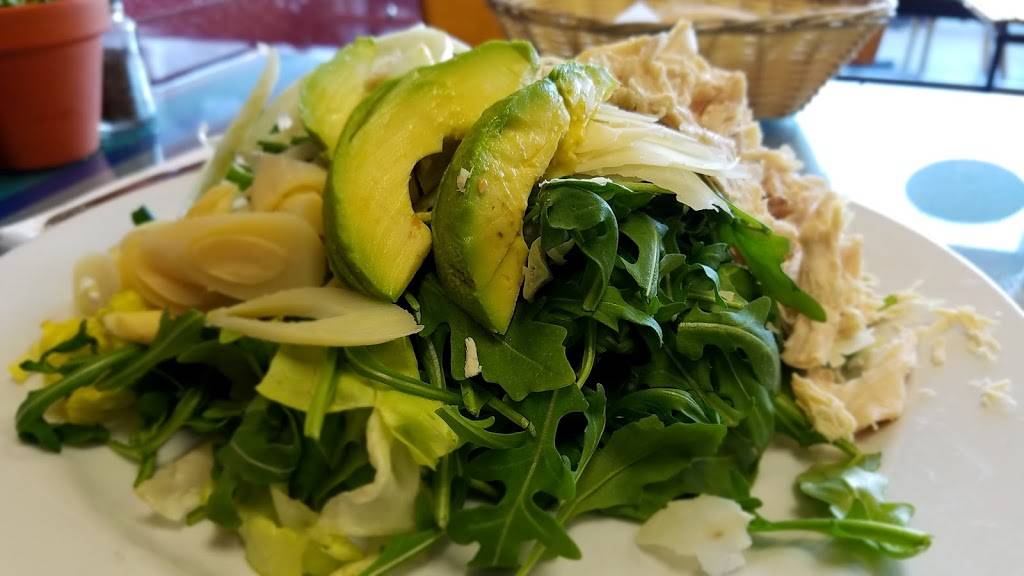 Maxis Lunchonette | restaurant | 10068 Pacific Heights Blvd, San Diego, CA 92121, USA | 8586380088 OR +1 858-638-0088