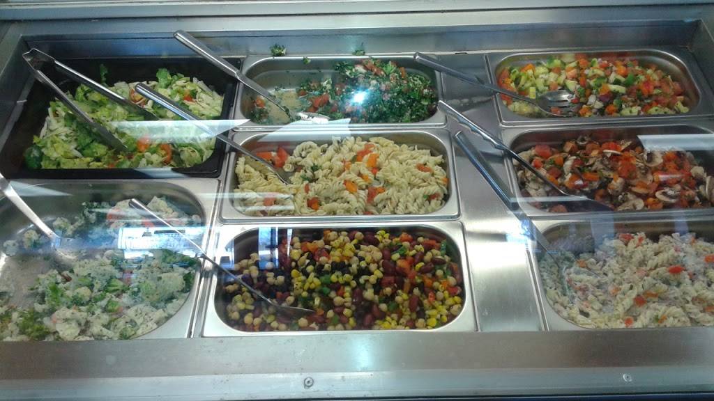 Shish Poulet Royal | restaurant | 239 Rue Victoria, Salaberry-de-Valleyfield, QC J6T 1A8, Canada | 4503719595 OR +1 450-371-9595