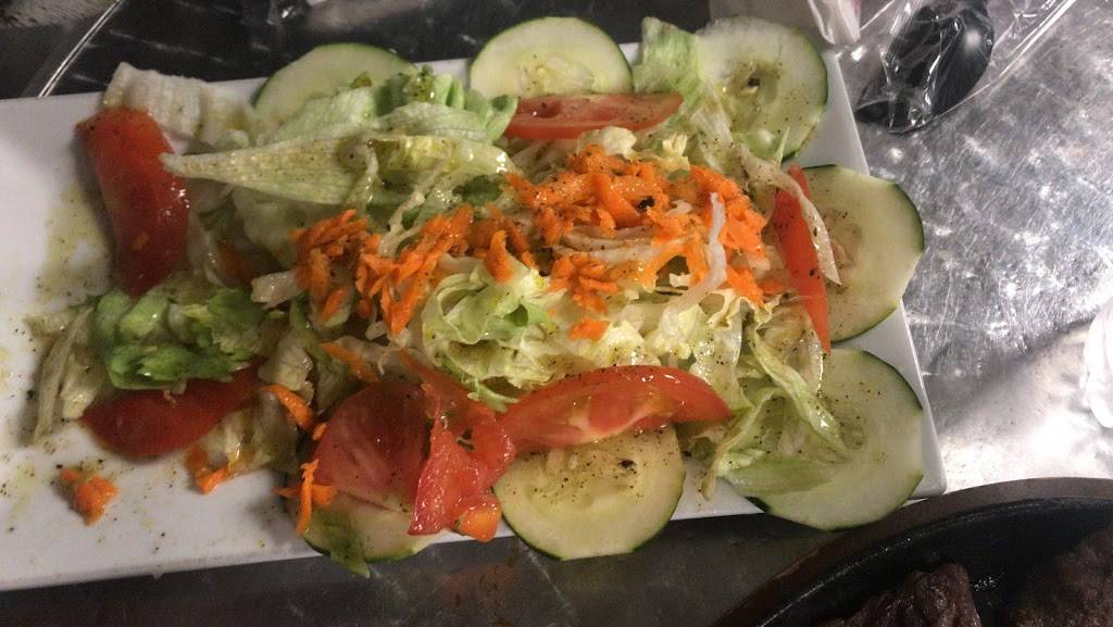 Aqua Lounge | restaurant | 963 Broad St, Providence, RI 02907, USA | 4012653073 OR +1 401-265-3073