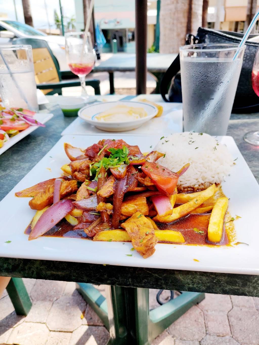 Las Delicias Peruanas | restaurant | 2023 Hollywood Blvd, Hollywood, FL 33020, USA | 9542726717 OR +1 954-272-6717